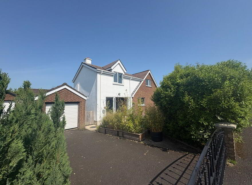 23 Glenside, Strabane, BT82 8PU