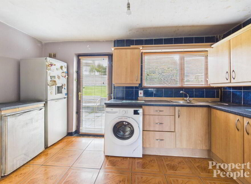 7 New Barnsley Crescent, Belfast, BT12 7HT