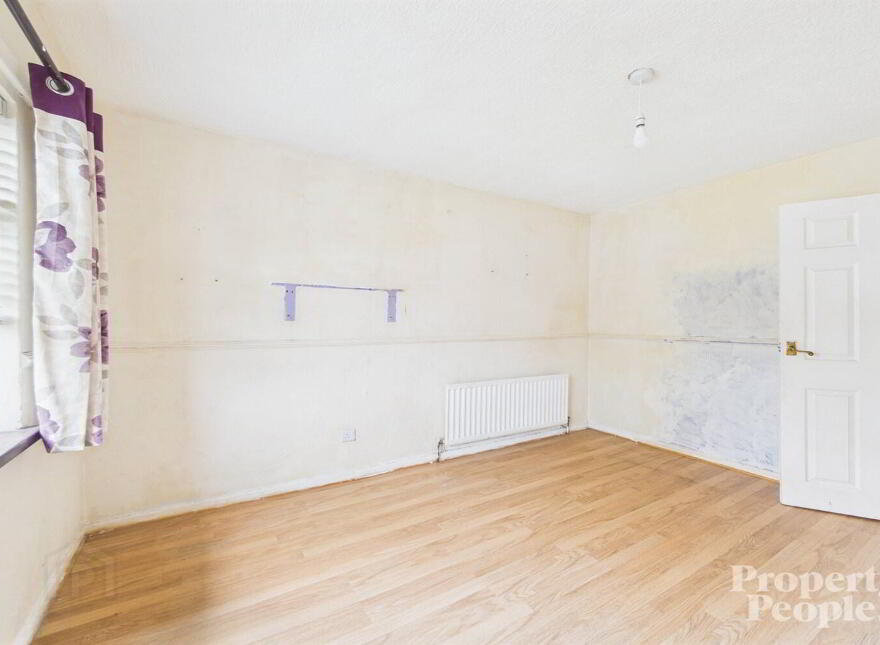 7 New Barnsley Crescent, Belfast, BT12 7HT