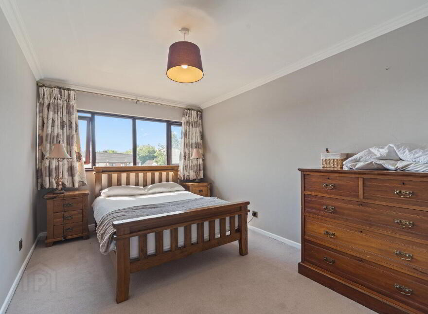 27 Upper Malone Park, Belfast, BT9 6PP