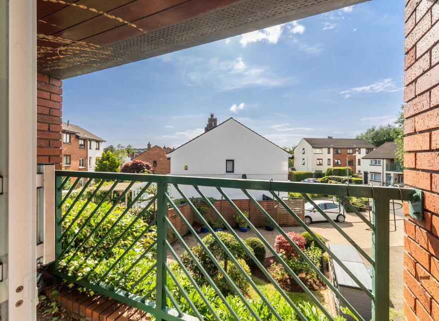 27 Upper Malone Park, Belfast, BT9 6PP