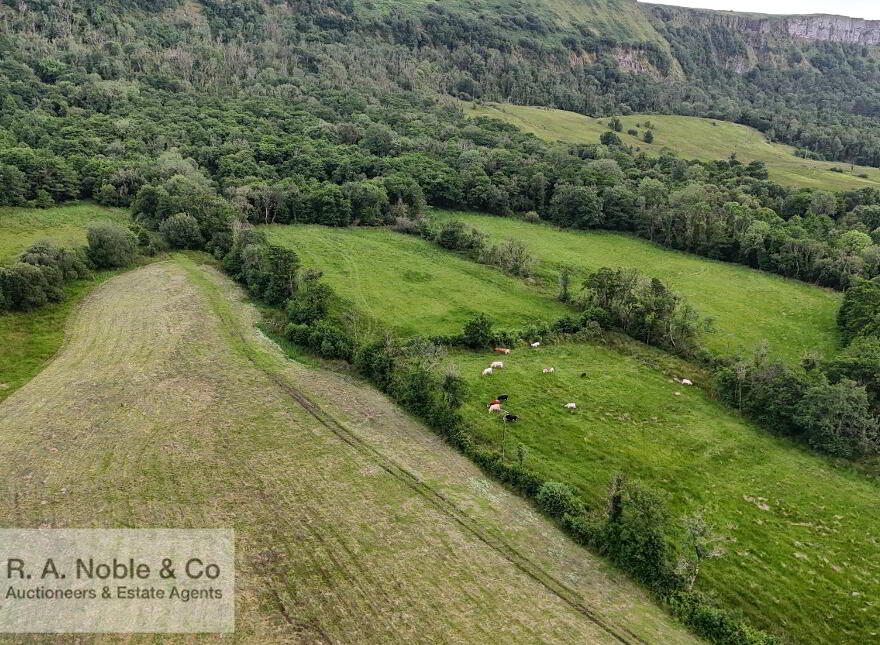 418 Lough Shore Road, Belleek, Enniskillen, BT93 3BP