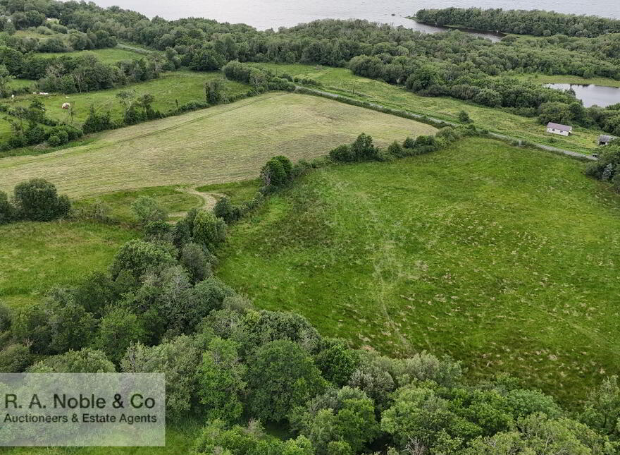 418 Lough Shore Road, Belleek, Enniskillen, BT93 3BP