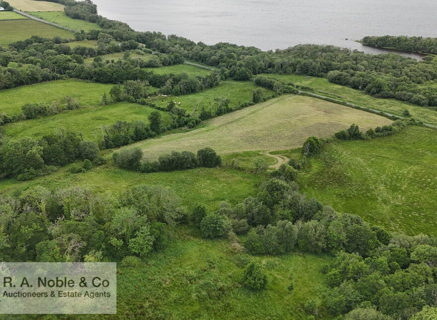 418 Lough Shore Road, Belleek, Enniskillen, BT93 3BP