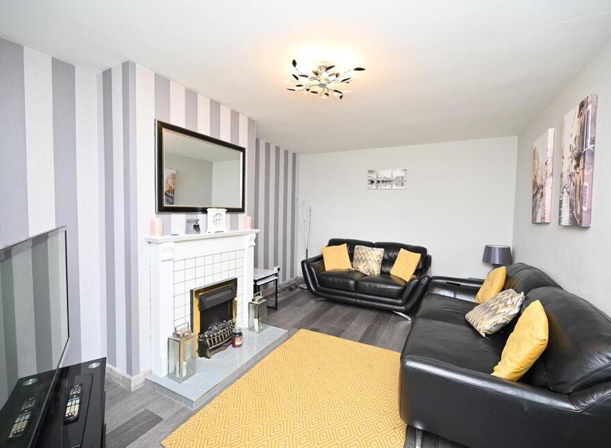 22 Thames Court, Belfast, BT12 6EY
