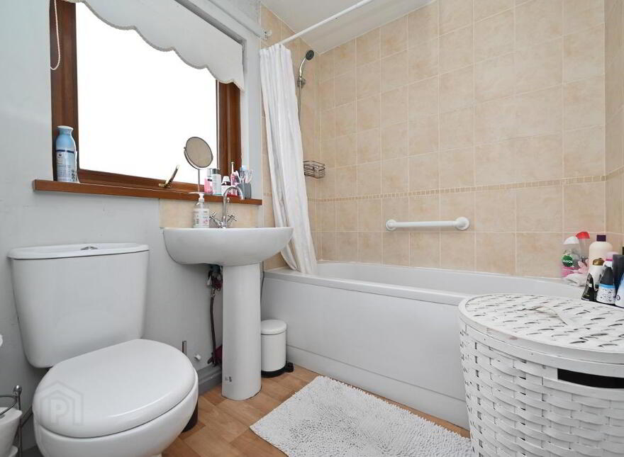 22 Thames Court, Belfast, BT12 6EY