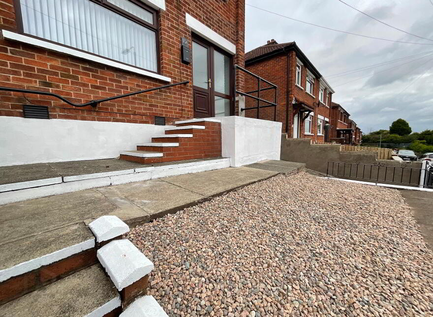 19 Springvale Park, Belfast, BT14 8DD