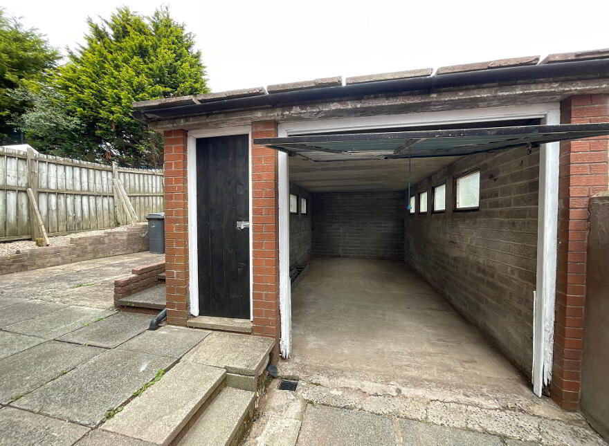 19 Springvale Park, Belfast, BT14 8DD