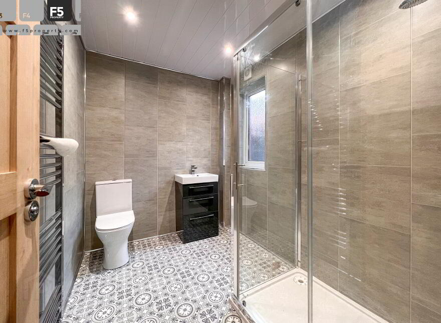1, Ashburne Place, Belfast, BT7 1SE