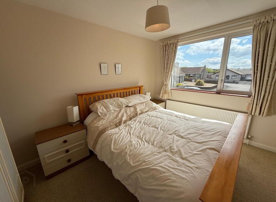 9 Ballaghmore Avenue, Portballintrae, Bushmills, BT57 8RX