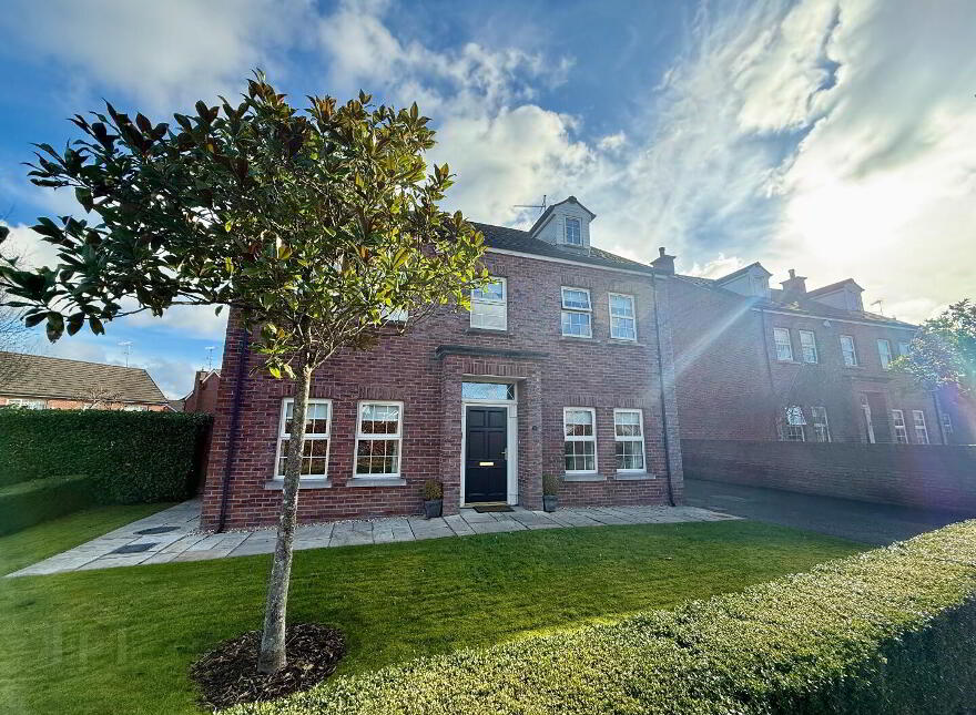 5 Limestone Square, Armagh, BT60 3AU
