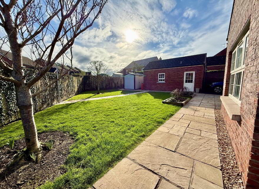 5 Limestone Square, Armagh, BT60 3AU