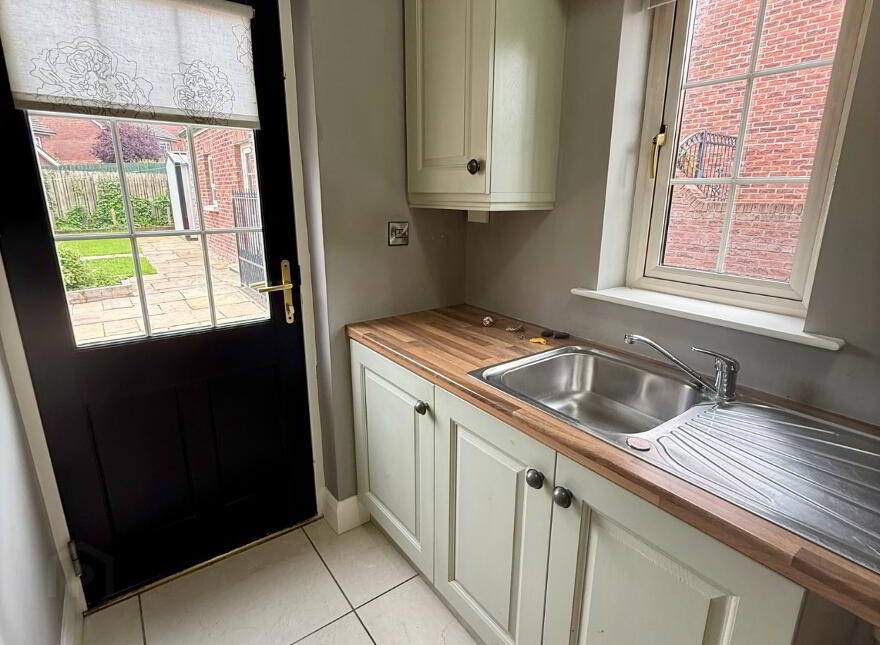5 Limestone Square, Armagh, BT60 3AU