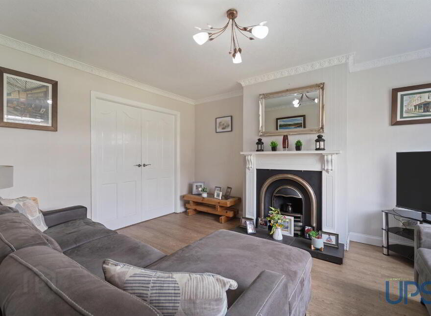 59 Brooklands Grange, Dunmurry, Belfast, BT17 0SA