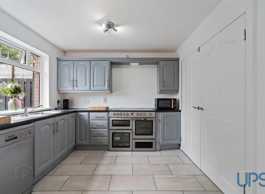 59 Brooklands Grange, Dunmurry, Belfast, BT17 0SA