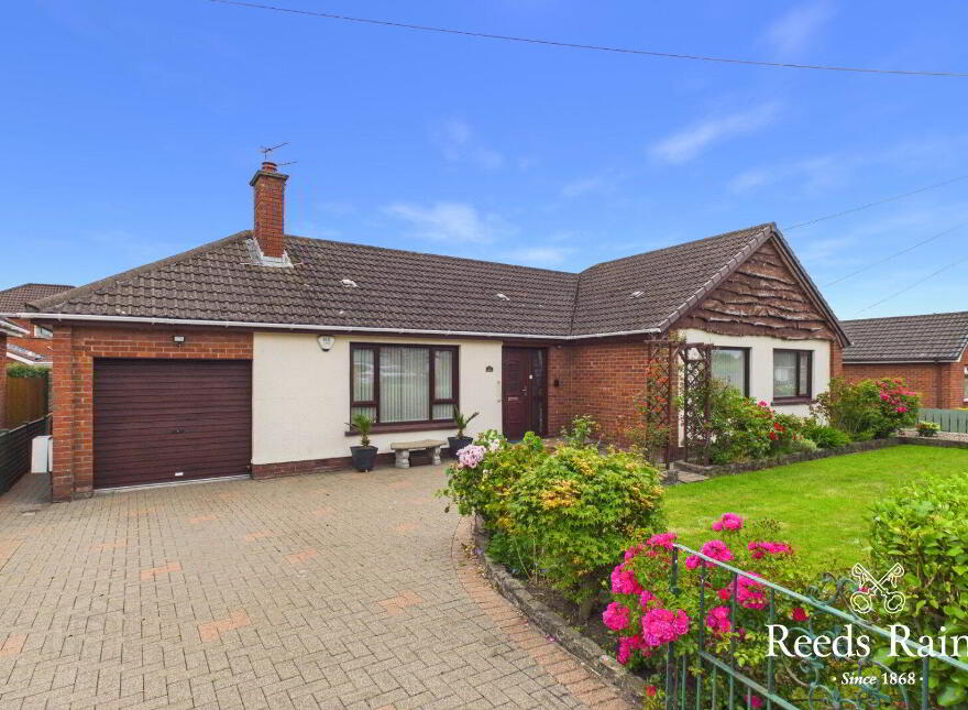 29 Fairview Park, Carrickfergus, BT38 7JG