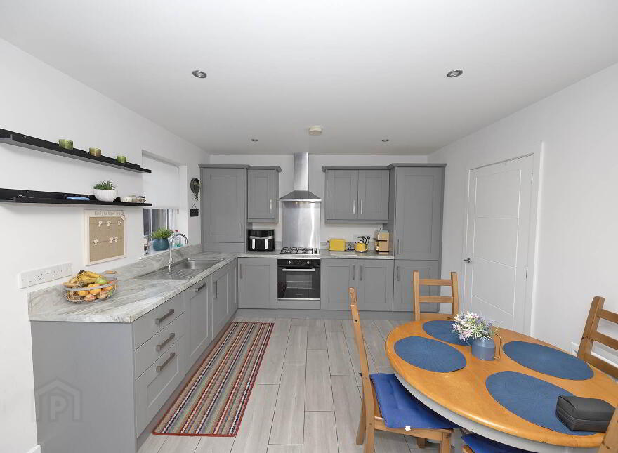14 Atherton Square, Lurgan, BT66 8FJ