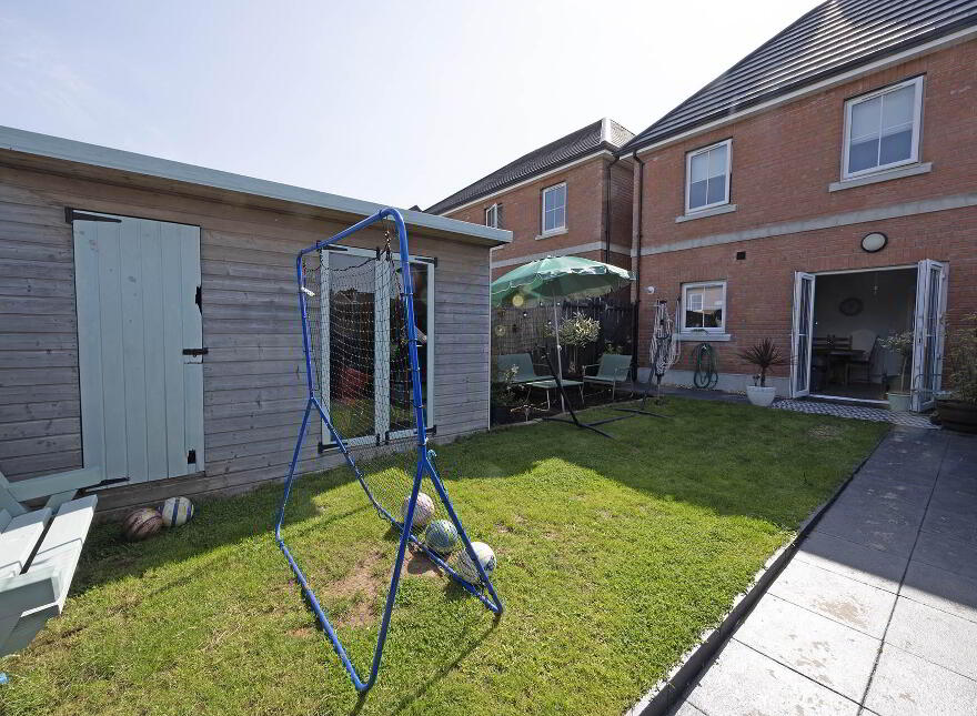 14 Atherton Square, Lurgan, BT66 8FJ