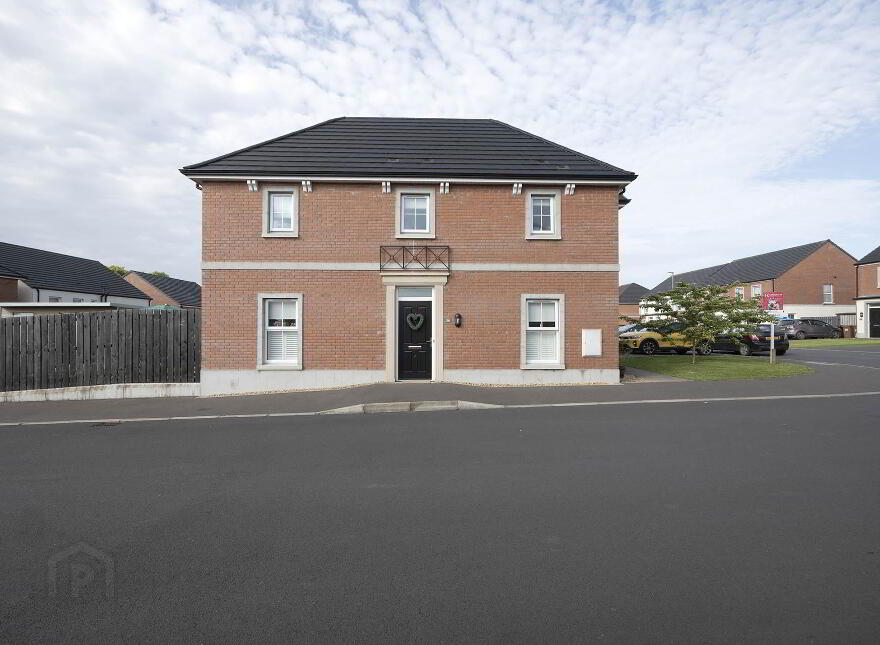 14 Atherton Square, Lurgan, BT66 8FJ