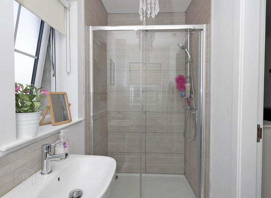 14 Atherton Square, Lurgan, BT66 8FJ