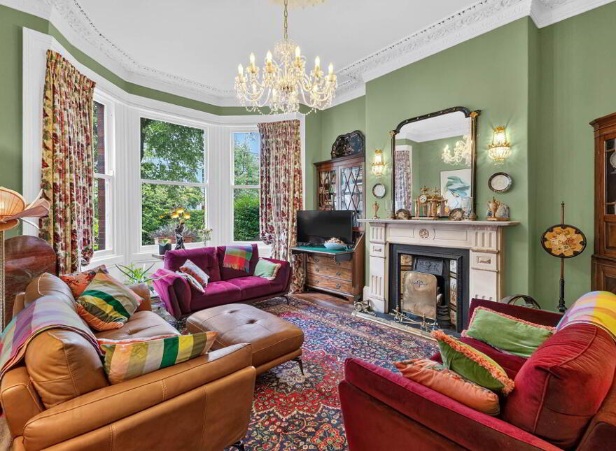 21 Wellington Park, Belfast, BT9 6DL