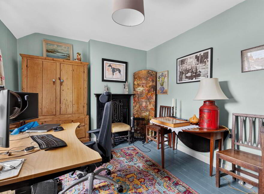 21 Wellington Park, Belfast, BT9 6DL
