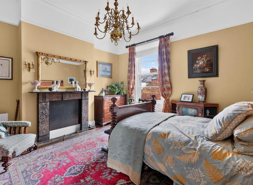 21 Wellington Park, Belfast, BT9 6DL