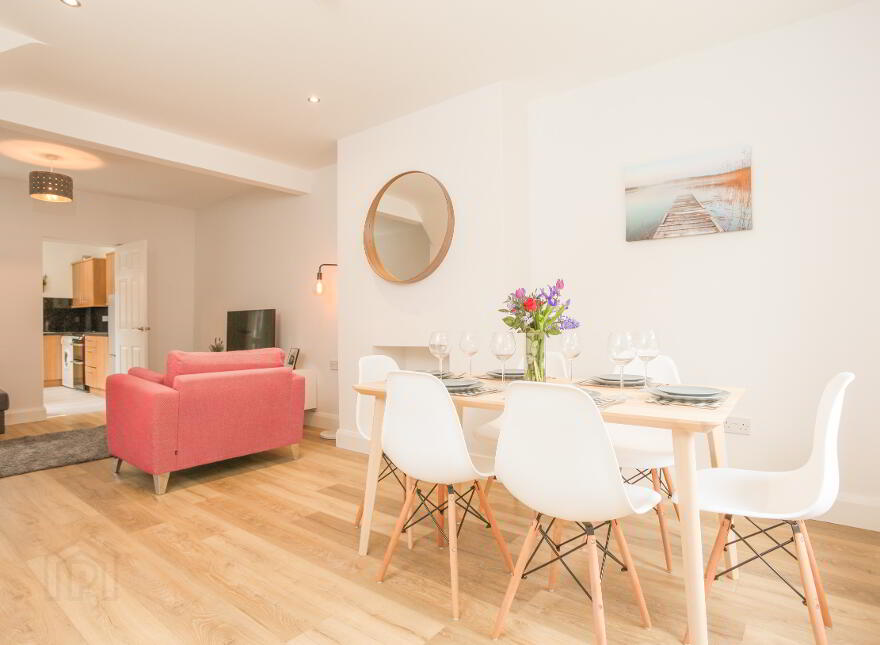 44 Runnymede Parade, Belfast, BT12 6NF