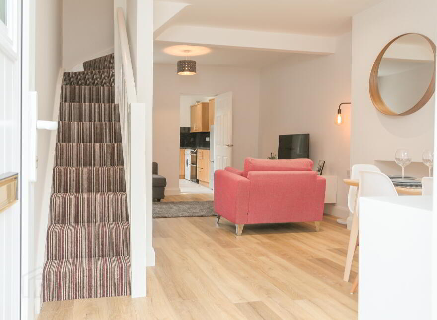 44 Runnymede Parade, Belfast, BT12 6NF