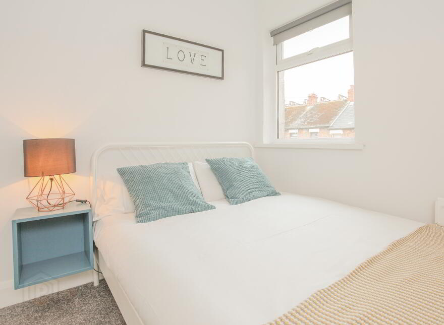 44 Runnymede Parade, Belfast, BT12 6NF