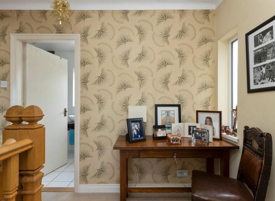 107 Old Holywood Road, Belfast, BT4 2HL