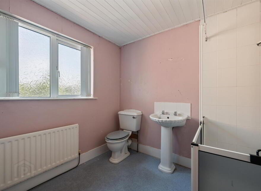 38 Sandbrook Park, Belfast, BT4 1NL