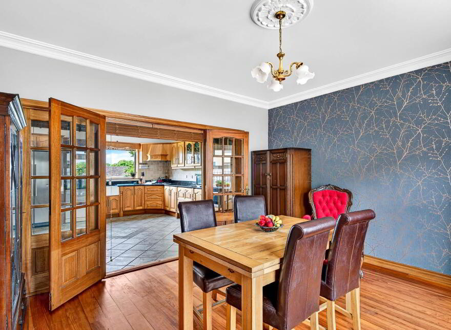 Bowgate Street, Ballinrobe, F31E673