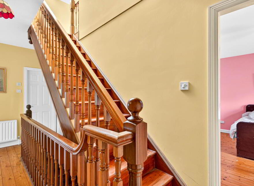 Bowgate Street, Ballinrobe, F31E673