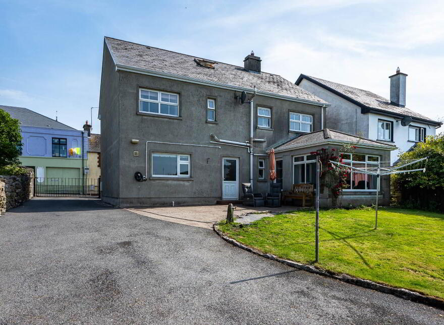 Bowgate Street, Ballinrobe, F31E673