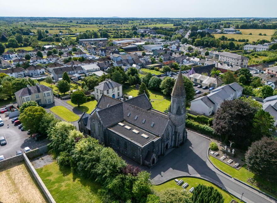 Bowgate Street, Ballinrobe, F31E673