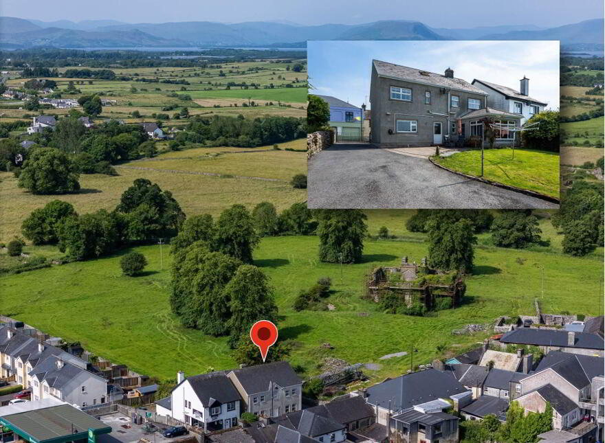 Bowgate Street, Ballinrobe, F31E673