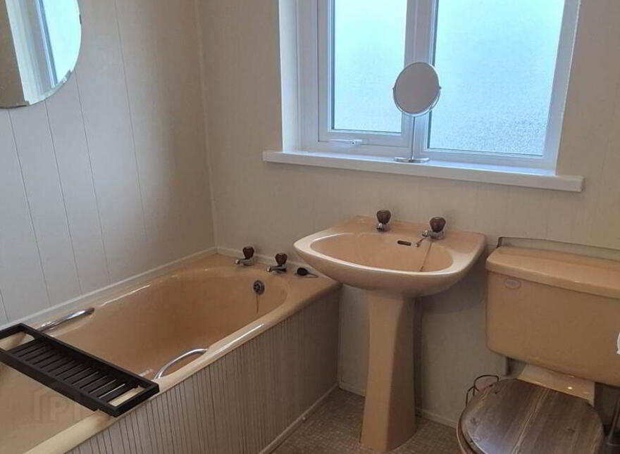 7 De Moleyn Park, Derry, BT48 7LL