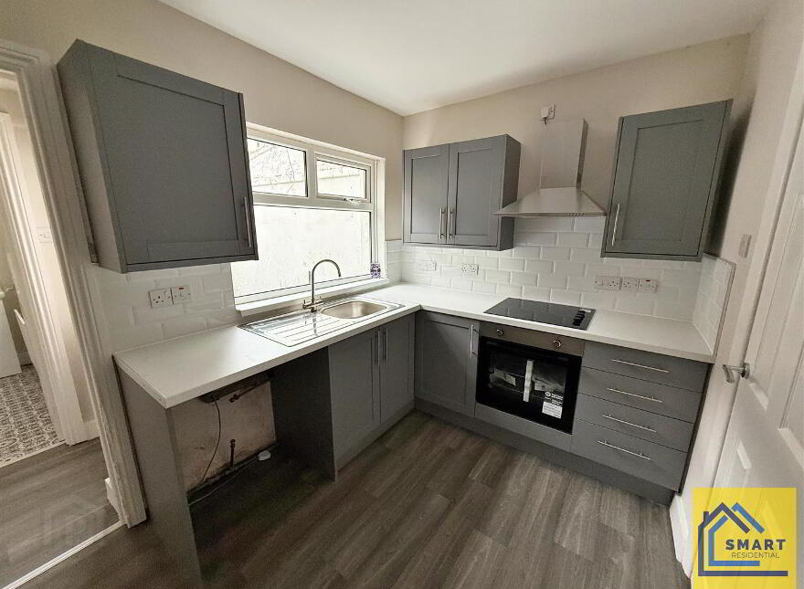 37 Parkgate Drive, Belfast, BT4 1EW