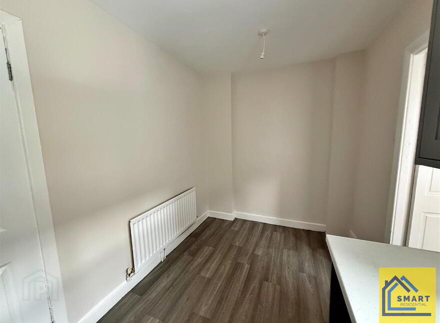 37 Parkgate Drive, Belfast, BT4 1EW