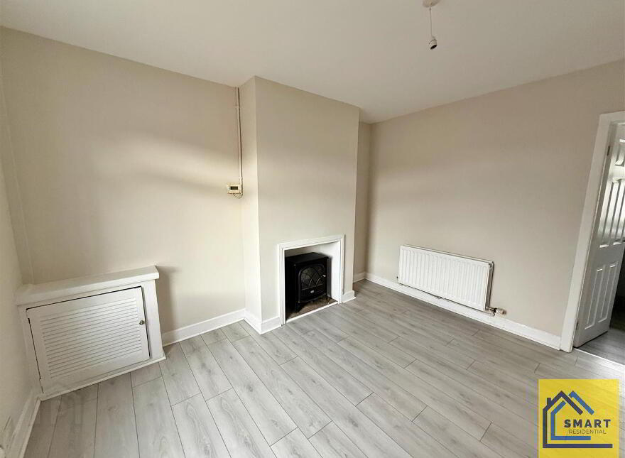 37 Parkgate Drive, Belfast, BT4 1EW