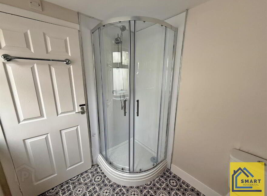 37 Parkgate Drive, Belfast, BT4 1EW