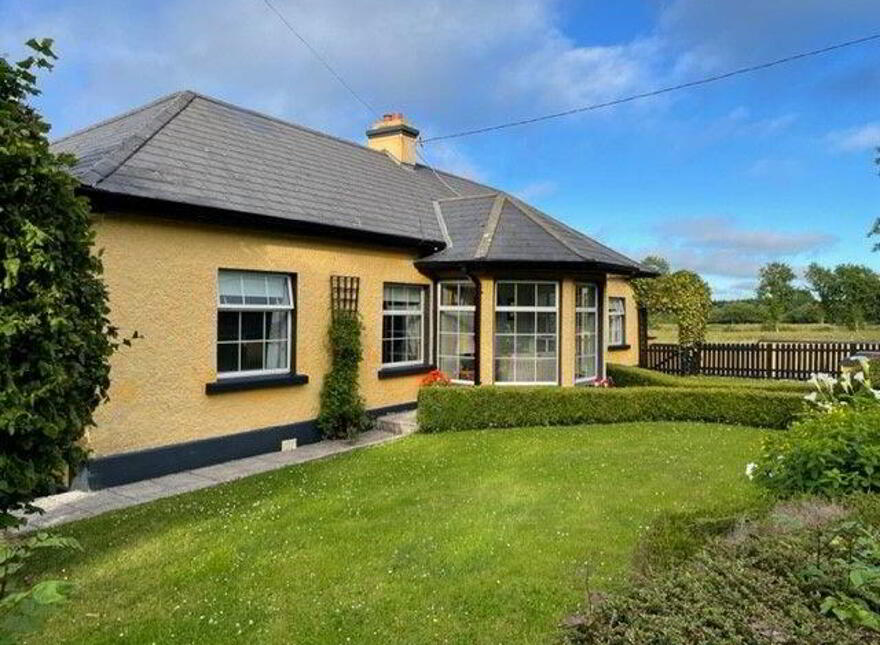 "Hill View House", Gortnaclohy, Ashford, Ballagh, V42V522