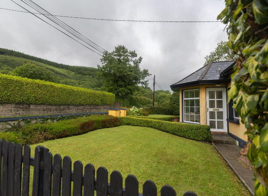 "Hill View House", Gortnaclohy, Ashford, Ballagh, V42V522