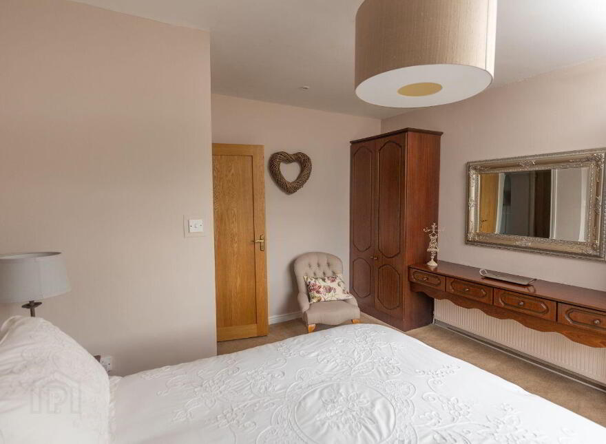 "Hill View House", Gortnaclohy, Ashford, Ballagh, V42V522