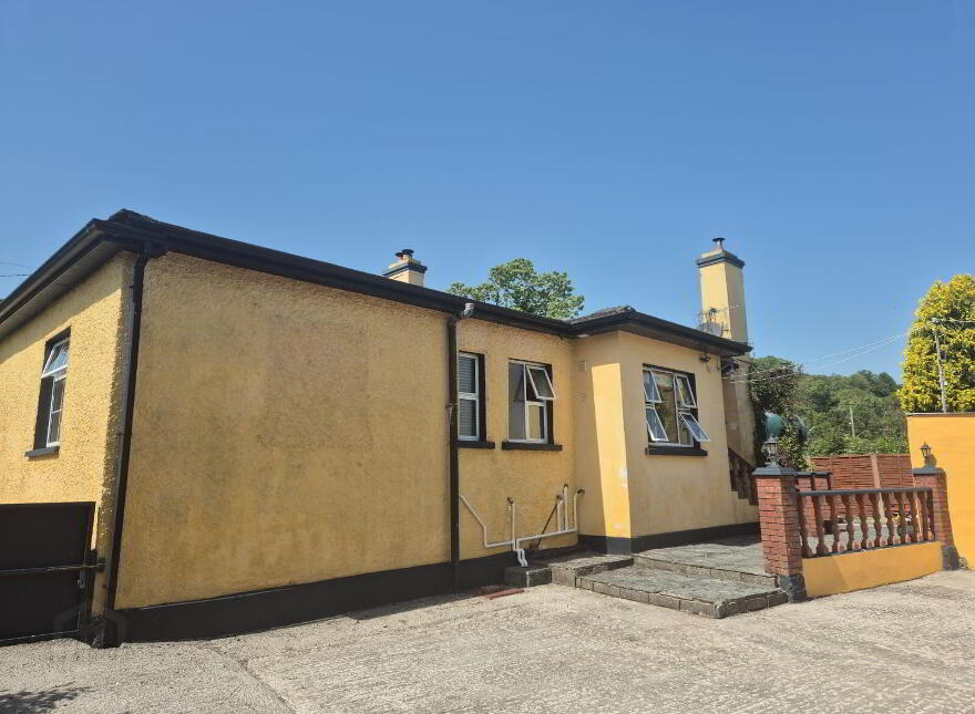 "Hill View House", Gortnaclohy, Ashford, Ballagh, V42V522