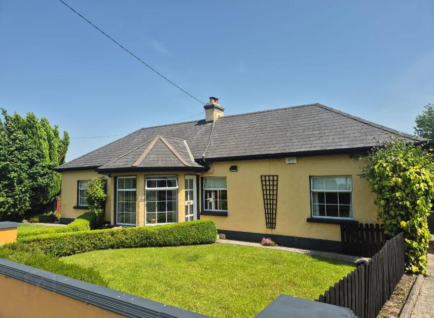 "Hill View House", Gortnaclohy, Ashford, Ballagh, V42V522