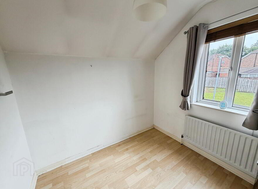 2 Rosewood Glen, Lisburn, BT28 2FH