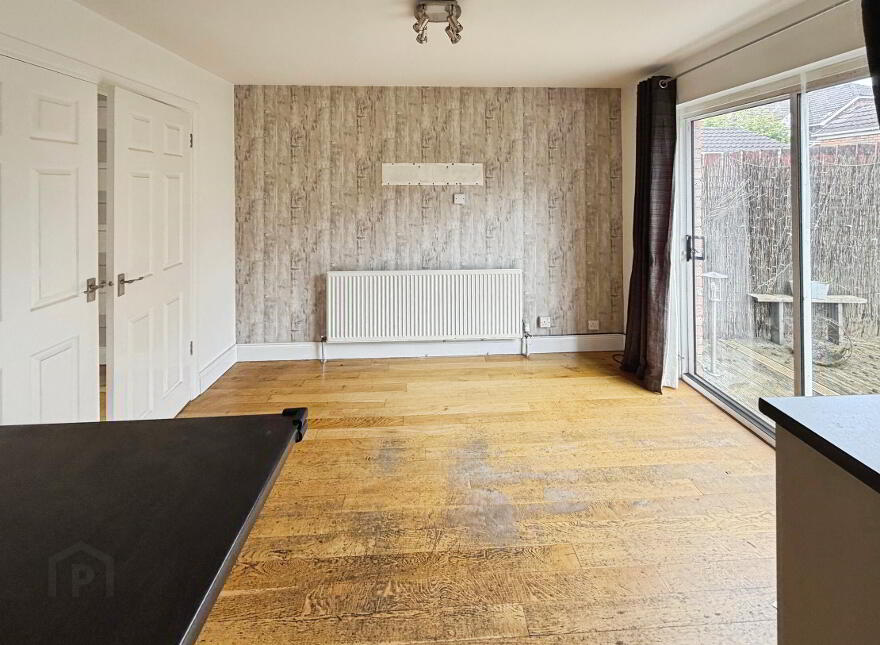 2 Rosewood Glen, Lisburn, BT28 2FH