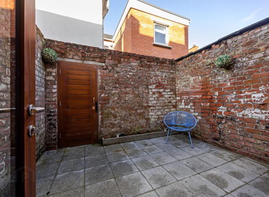 23 Hugh Street, Lisburn Road, Belfast, BT9 7HH